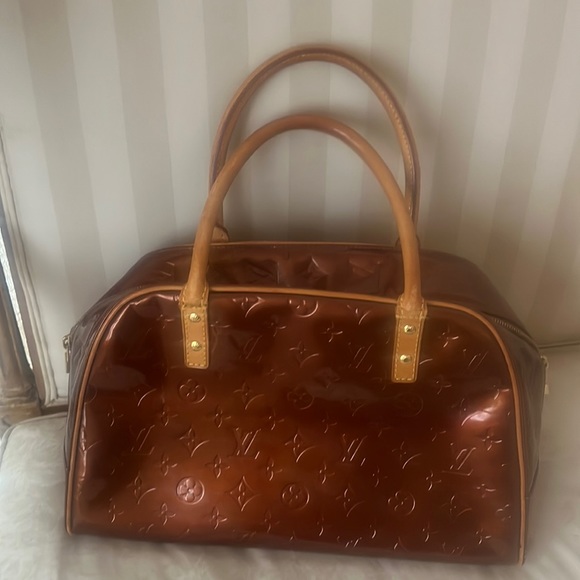 đź’Żauthentic Louis Vuitton Bronze Epi - Picture 2 of 16